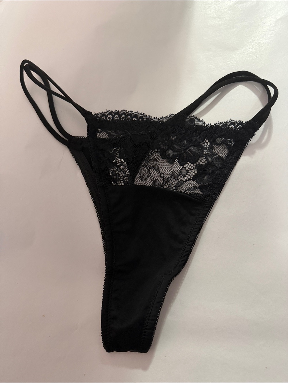 Women’s Black Lace-Trim Strappy Thong